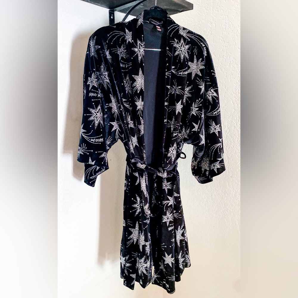 Starry Velvet Robe from Victorias Secret M/L